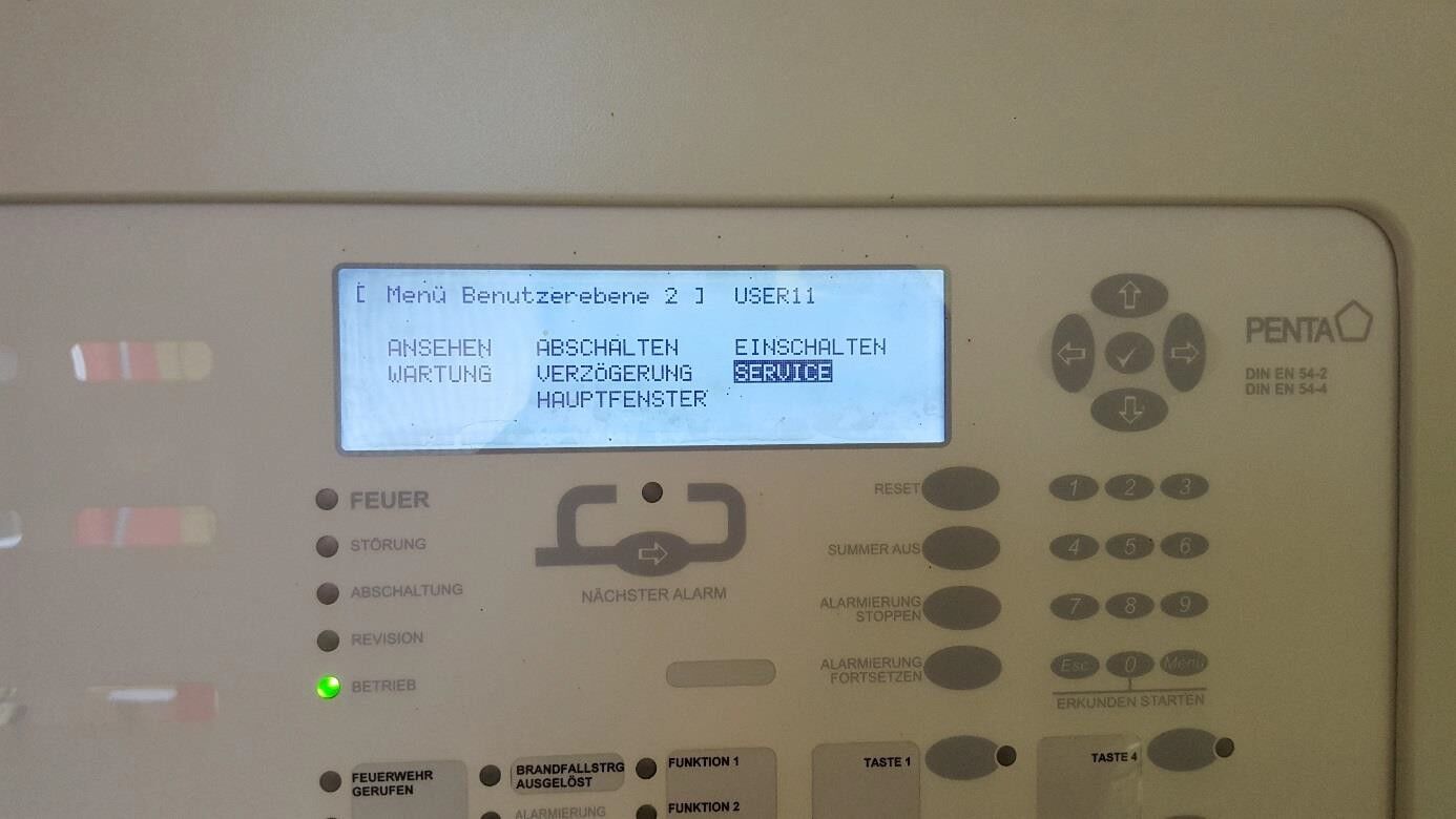 Service Menü